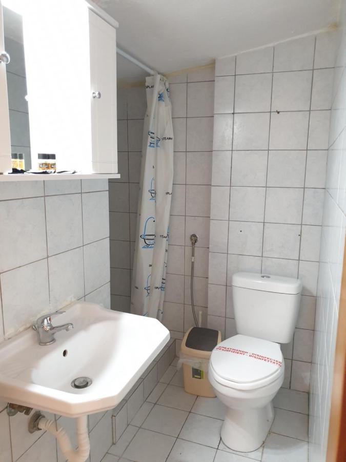 Central Studio Kavala* 外观 照片