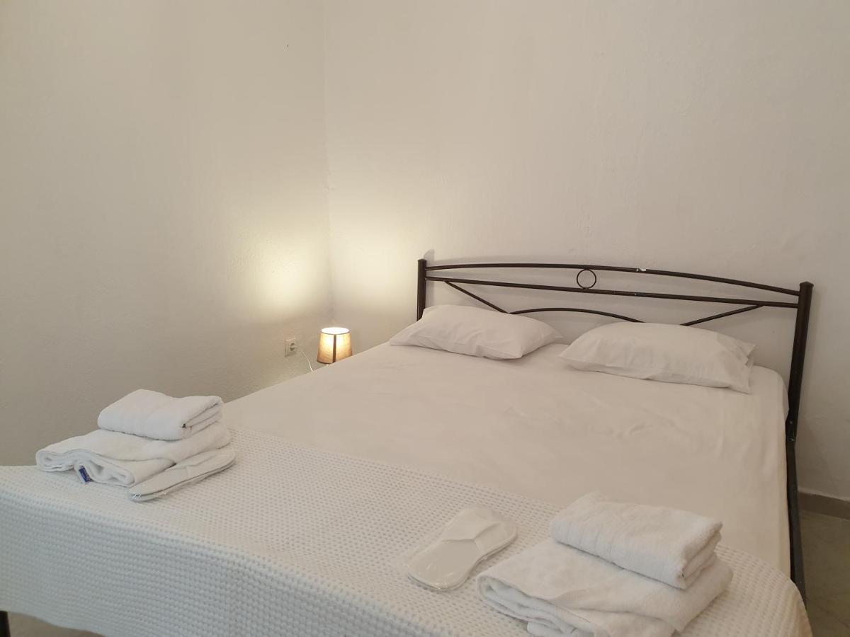 Central Studio Kavala* 外观 照片
