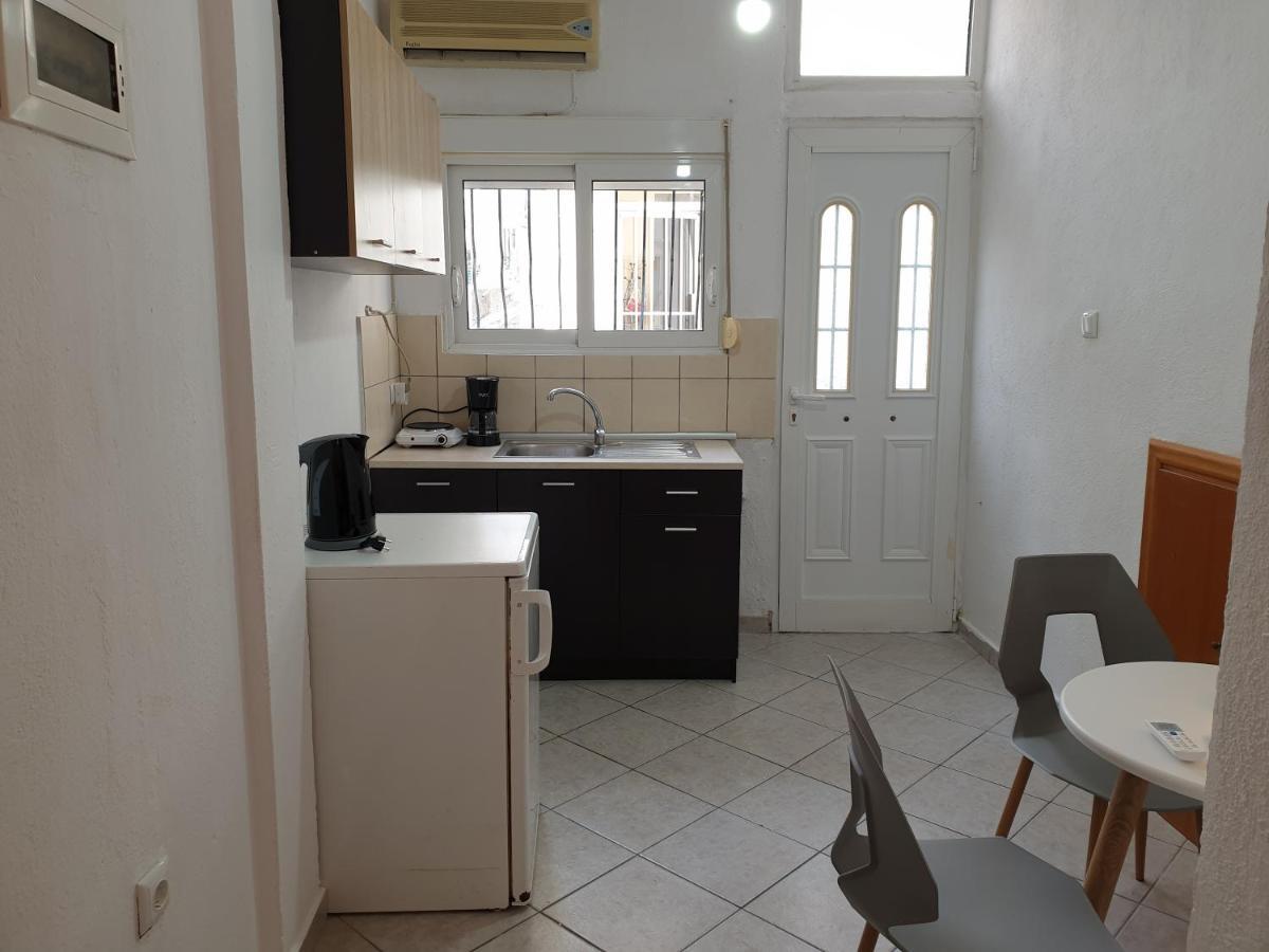 Central Studio Kavala* 外观 照片
