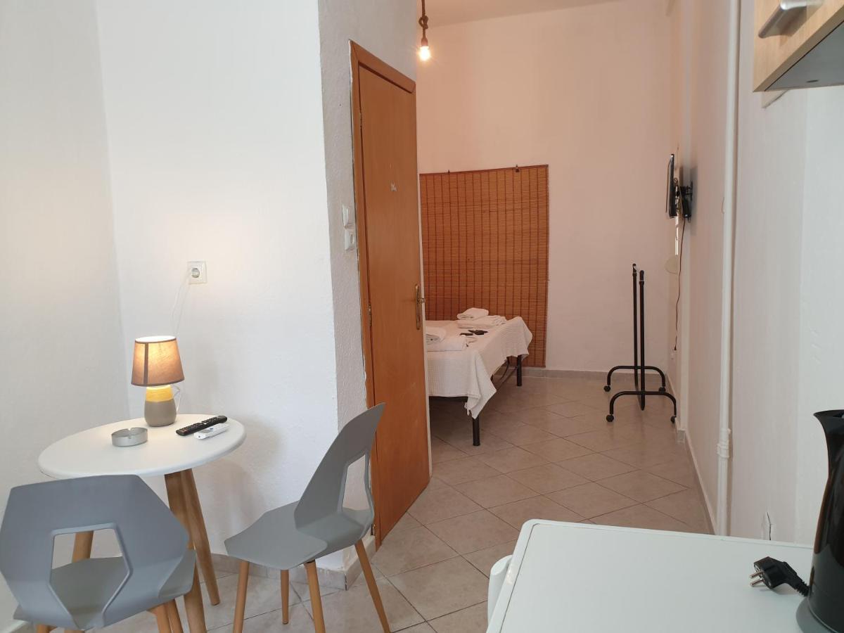 Central Studio Kavala* 外观 照片